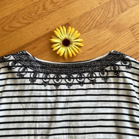 🌺 CALYPSO ST. BARTH; Luxury, Embroidered, Black/White Striped Beach Cover-Up L! - Picture 12 of 12